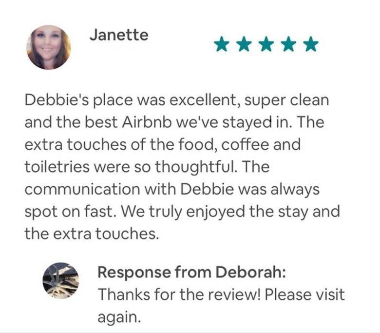 Debbie'S 3-Bedroom Apartment In A Duplex كيب كورال المظهر الخارجي الصورة